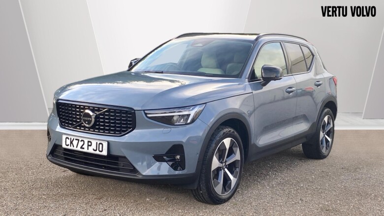 Volvo XC40 2.0 B4P Ultimate Dark 5dr Auto Petrol Estate